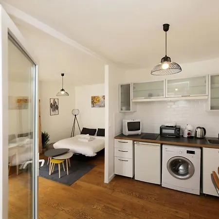 Avec Bureau Proche Montmartre - P2 Apartment
