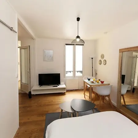 Avec Bureau Proche Montmartre - P2 Paris