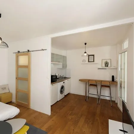 Avec Bureau Proche Montmartre - P2 Apartment